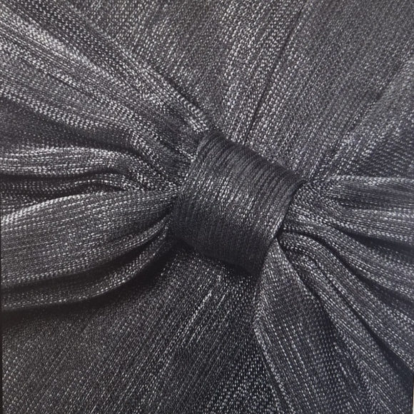 NWT Black Halo's Jacie Bow jumpsuit Black - Picture 4 of 4